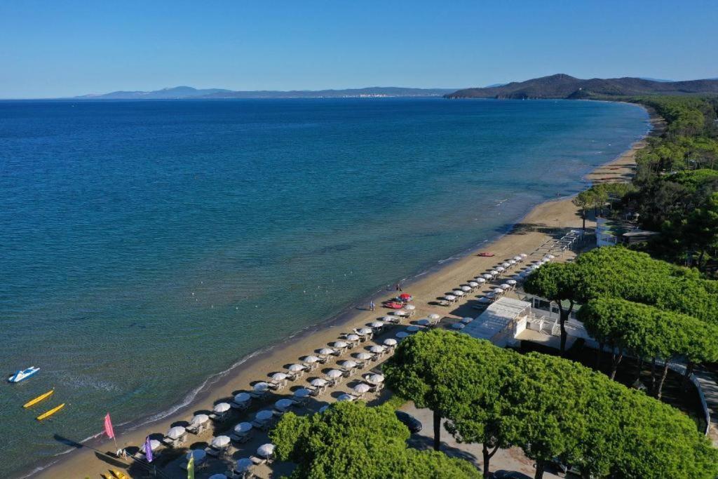 Appartamento 4 Posti Letto N 238 Presso Residence Golf Hotel Punta Ala Extérieur photo